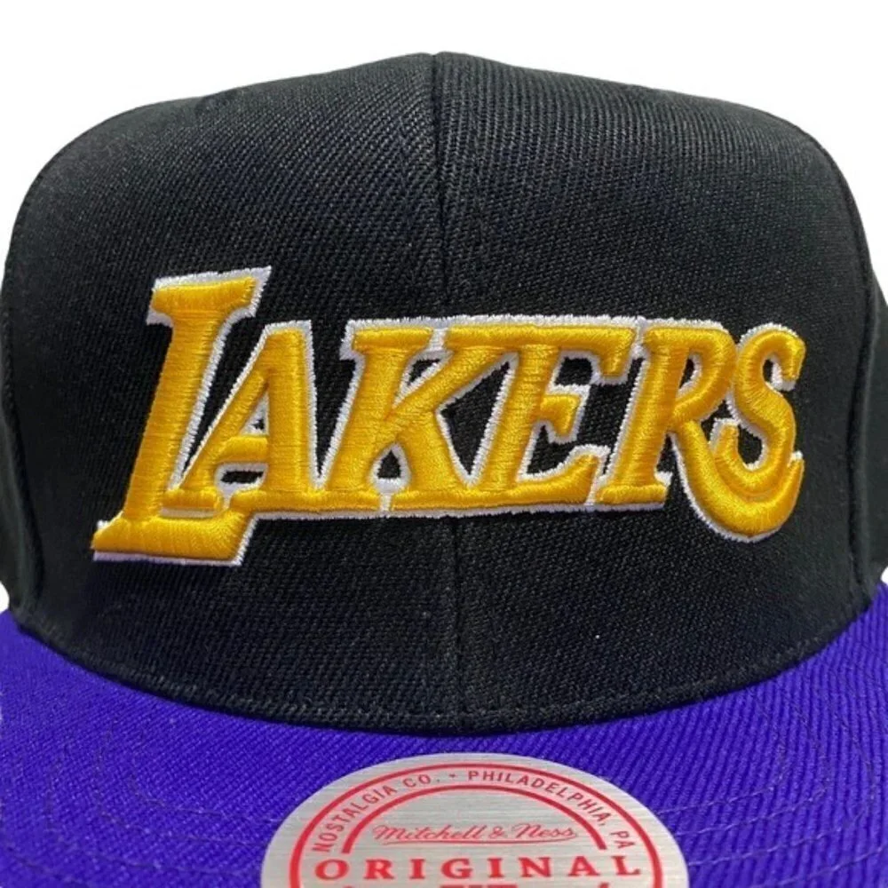 Mitchell & Ness NBA Core L.A. Lakers Snapback Baseball Cap Adjustable